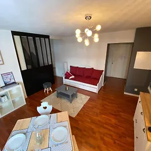  Appartement Vignec/saint-lary - T2 Cosy Avec Balcon&piscine France